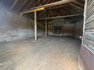 https://res.cloudinary.com/dgqzlaznp/image/upload/v1747744953/togdqjwb1qtfdxyz1ewn.jpg